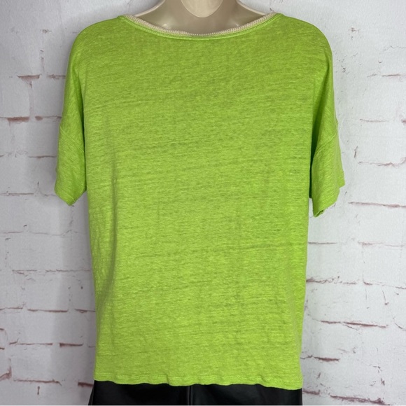 CHICO’S M Runs Large Loose Fit V-Neck Short Sleeve Light Knit Top Chico Size 1 - Picture 4 of 14